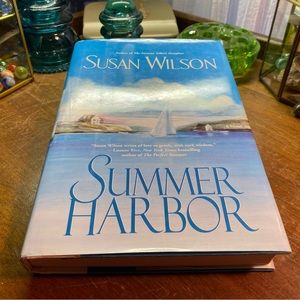 Summer Harbor Hardback book by Susan Wilson